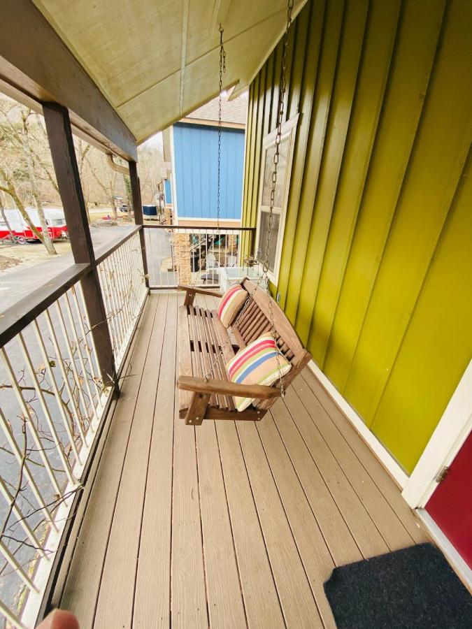 All Seasons Treehouse Village 유레카 스프링스 외부 사진