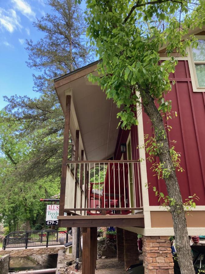 All Seasons Treehouse Village 유레카 스프링스 외부 사진